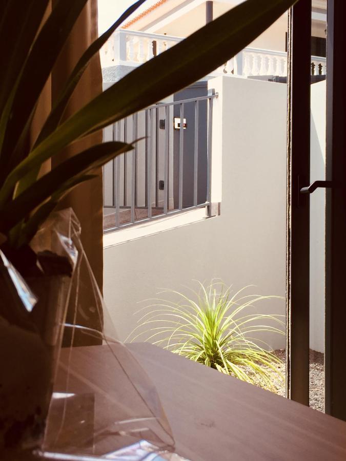 Calheta Ocean View Apartments 1 - Air Condition Estreito Da Calheta エクステリア 写真